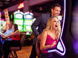 j1888 Live Baccarat Dragon Tiger ကစားနေသောပုံ မြန်မာကစားသမား
